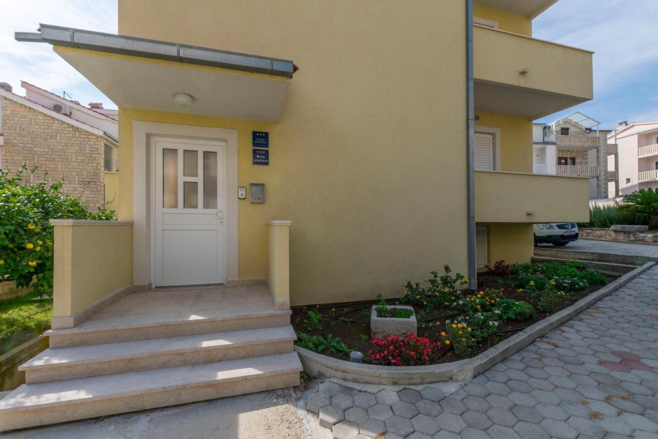Apartments Srecko Duće Exteriér fotografie